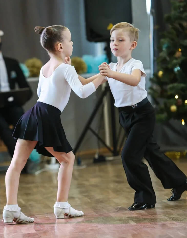 Зачем вашему ребенку танцевать?
